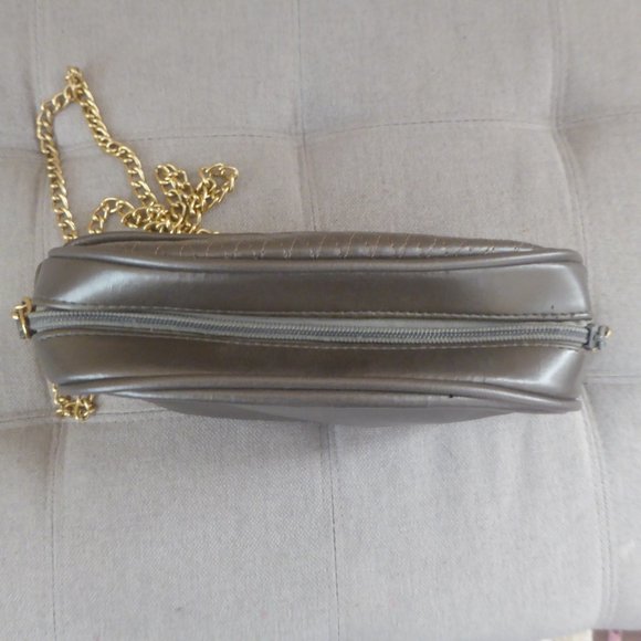 Andes Vintage Zippered Chain Crossbody Bag Tassel - Picture 6 of 10